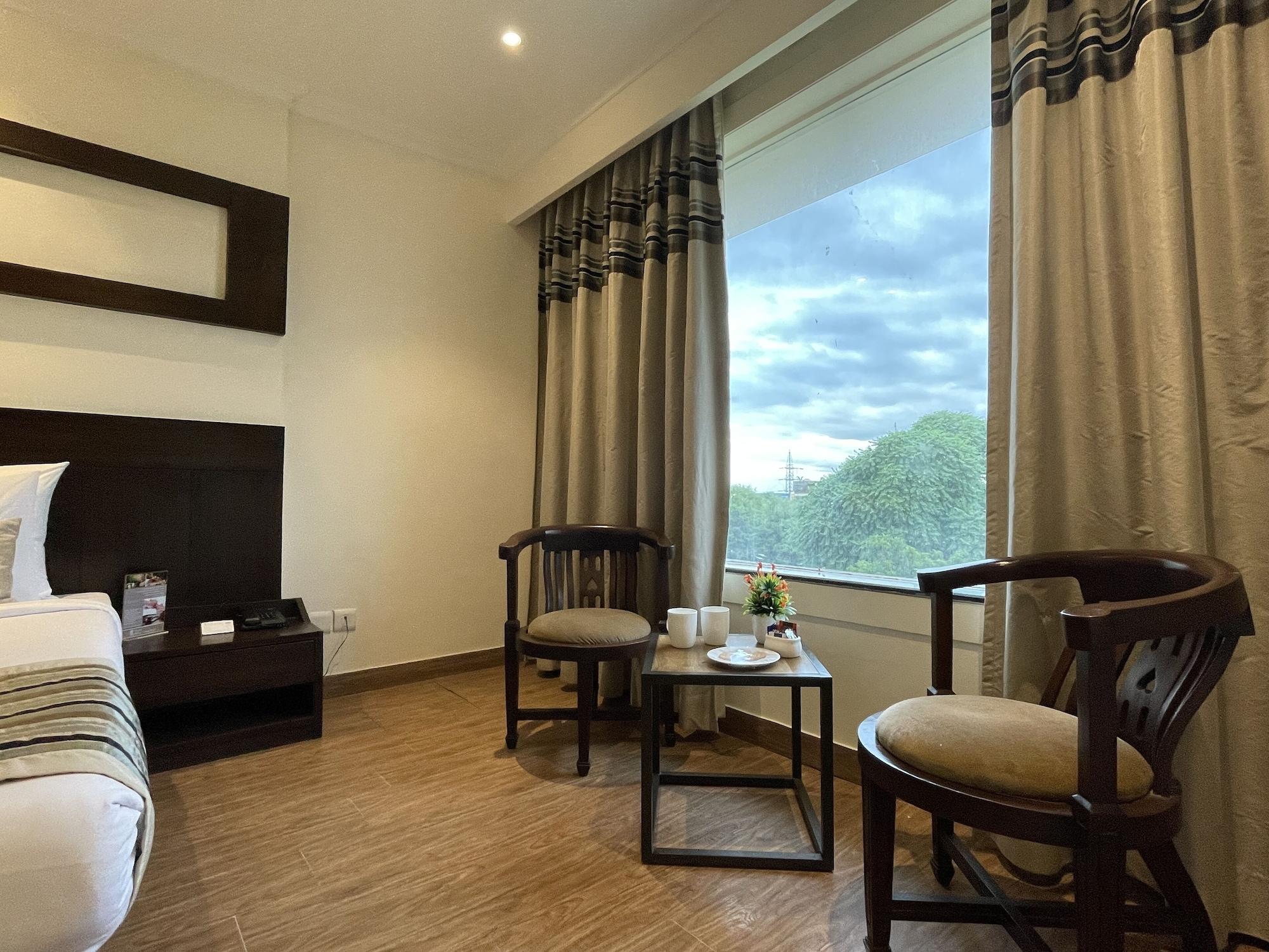 Royale Sarovar Portico Agra Agra  Esterno foto
