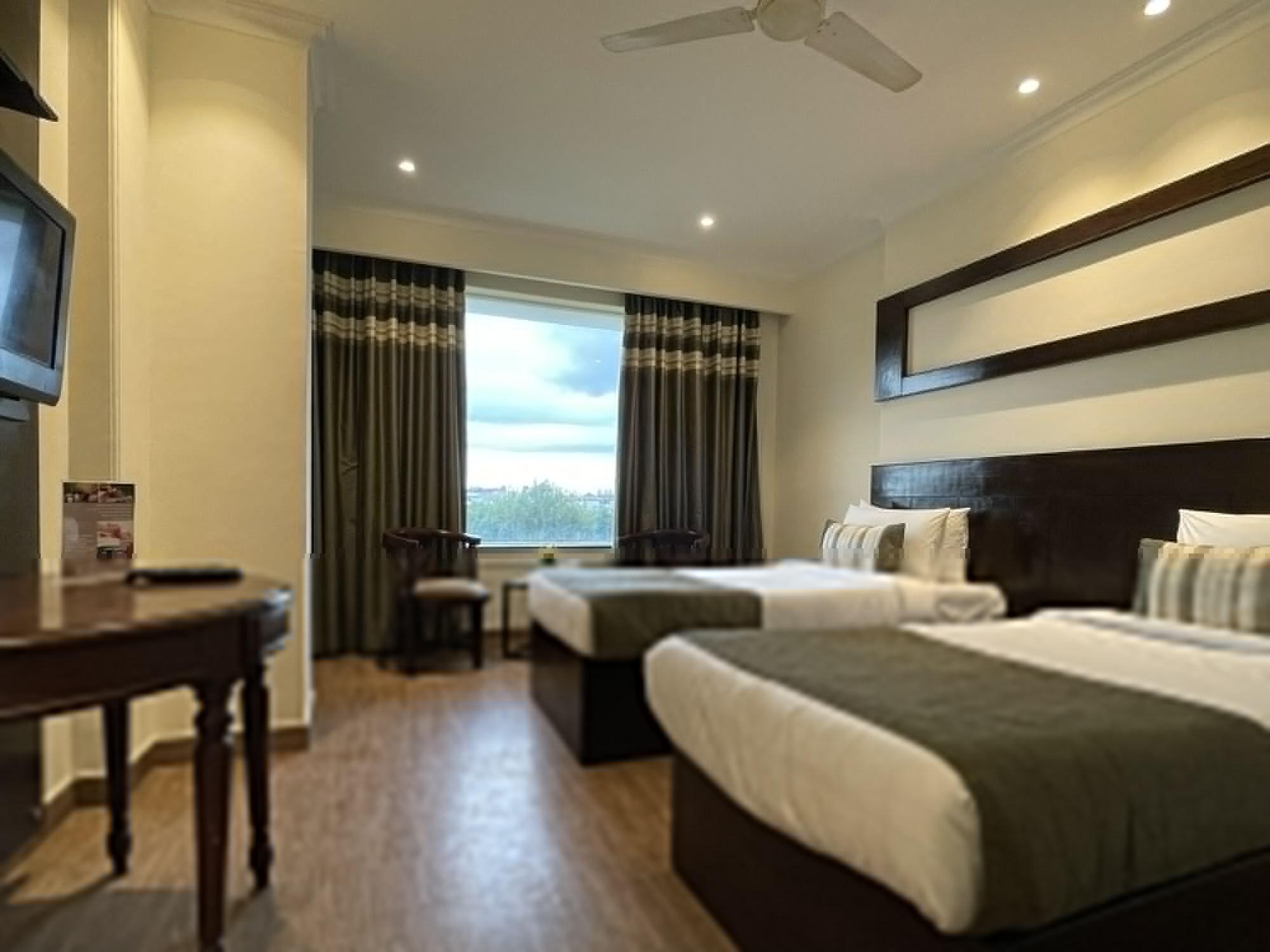 Royale Sarovar Portico Agra Agra  Esterno foto