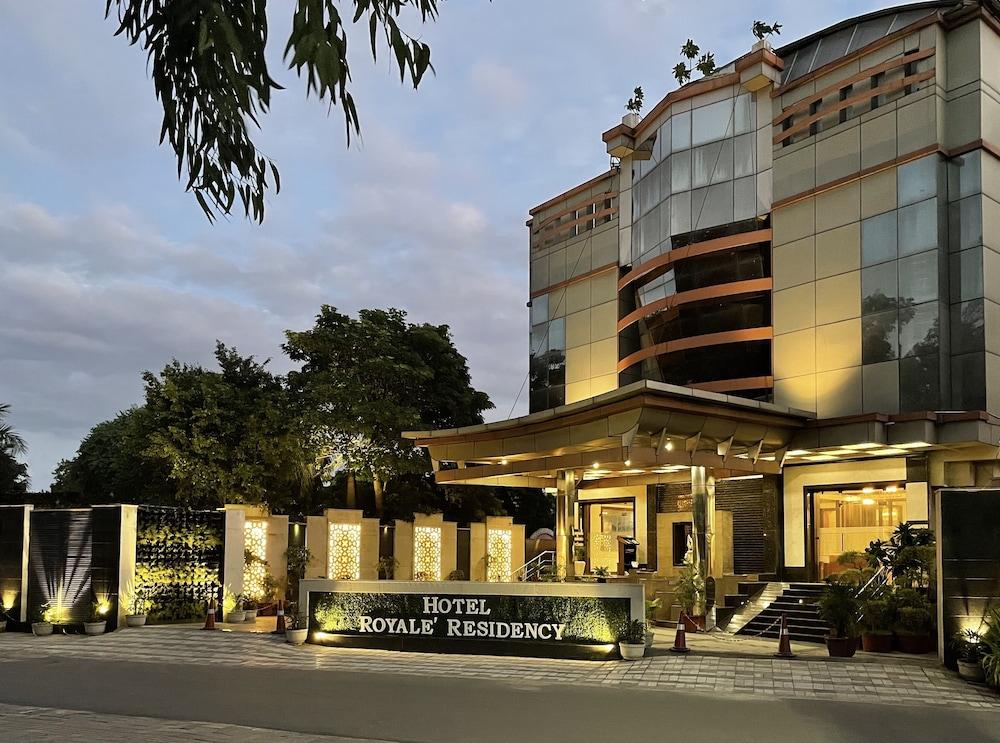 Royale Sarovar Portico Agra Agra  Esterno foto