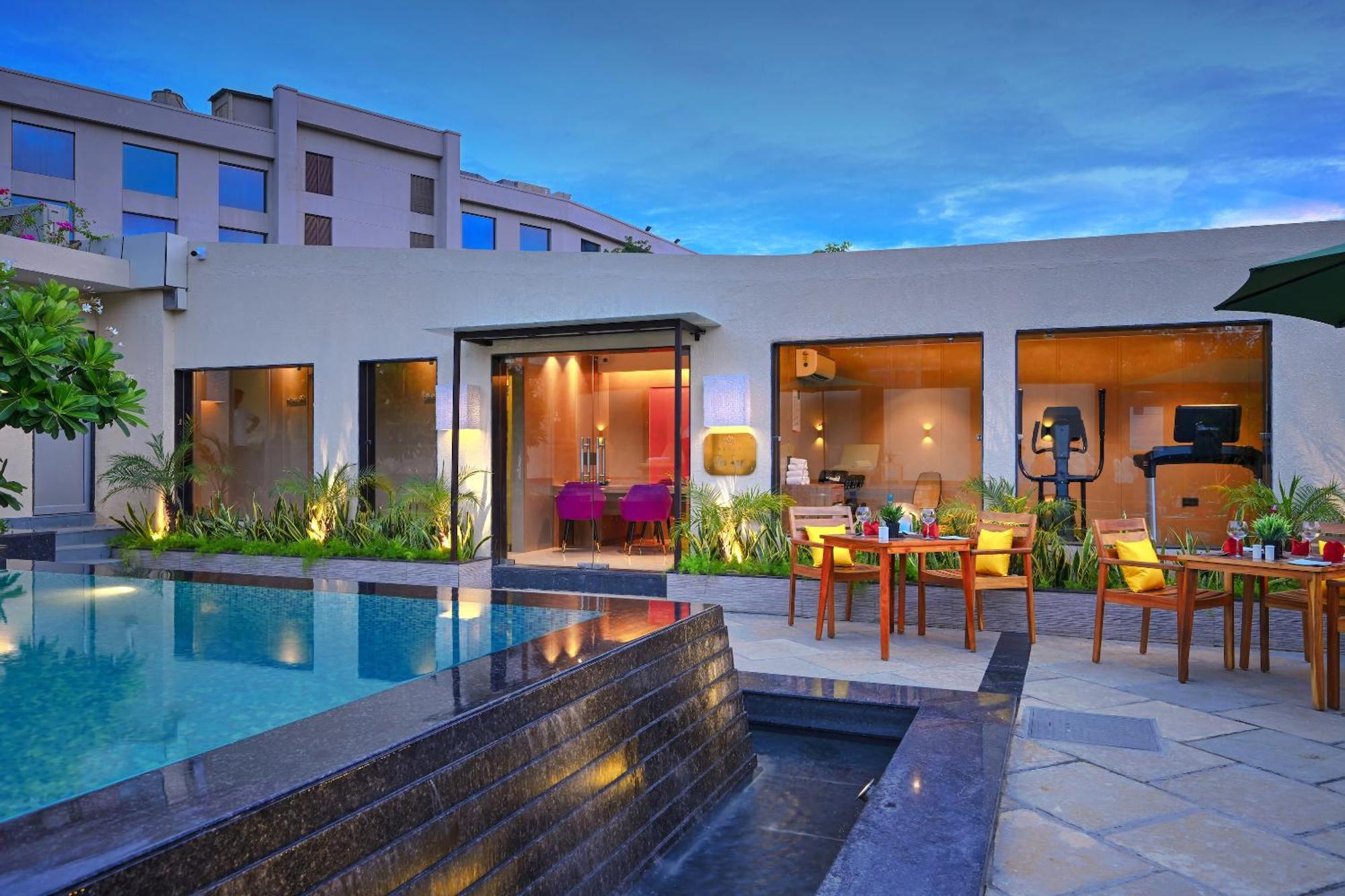 Royale Sarovar Portico Agra Agra  Esterno foto