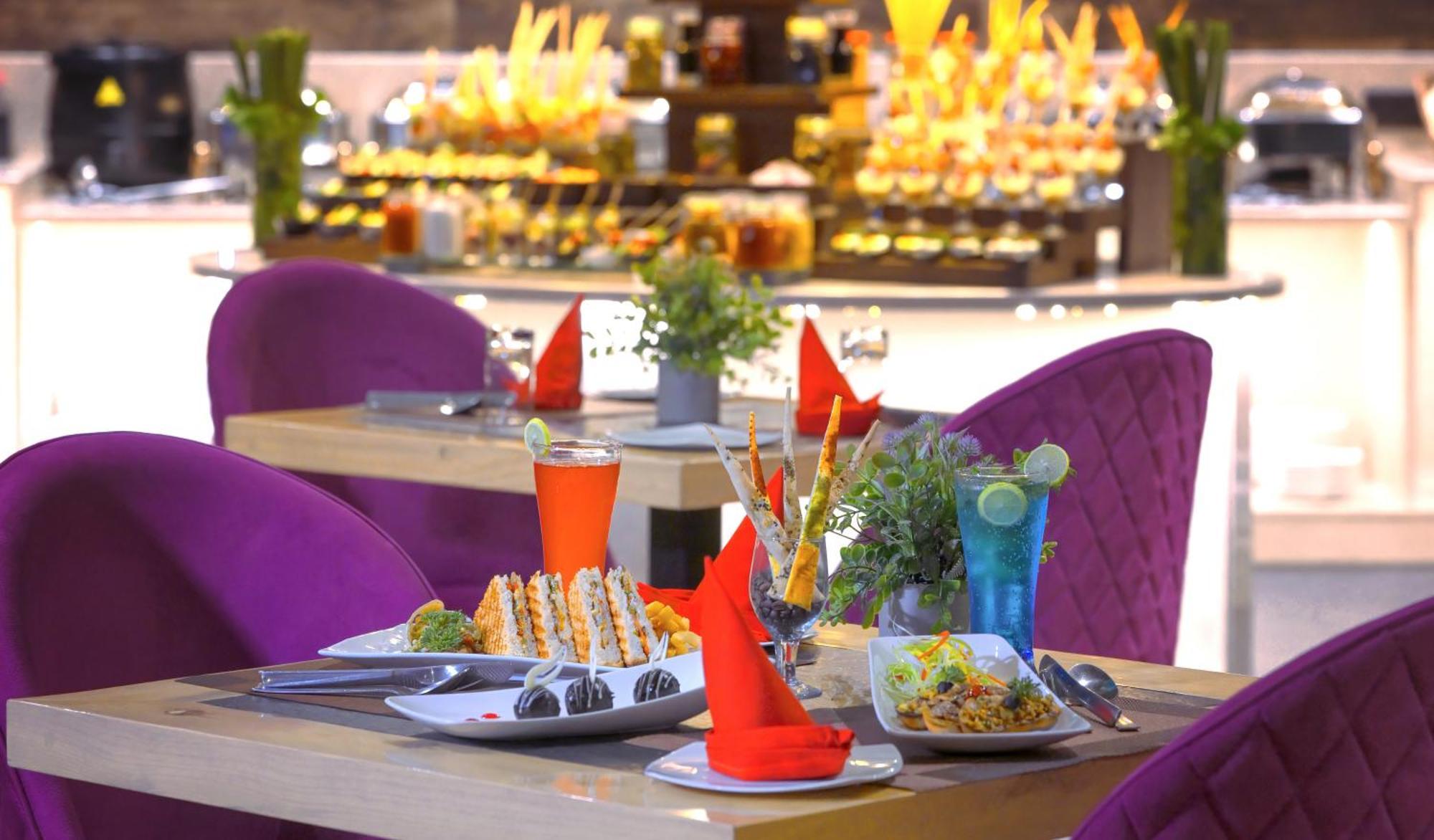 Royale Sarovar Portico Agra Agra  Esterno foto