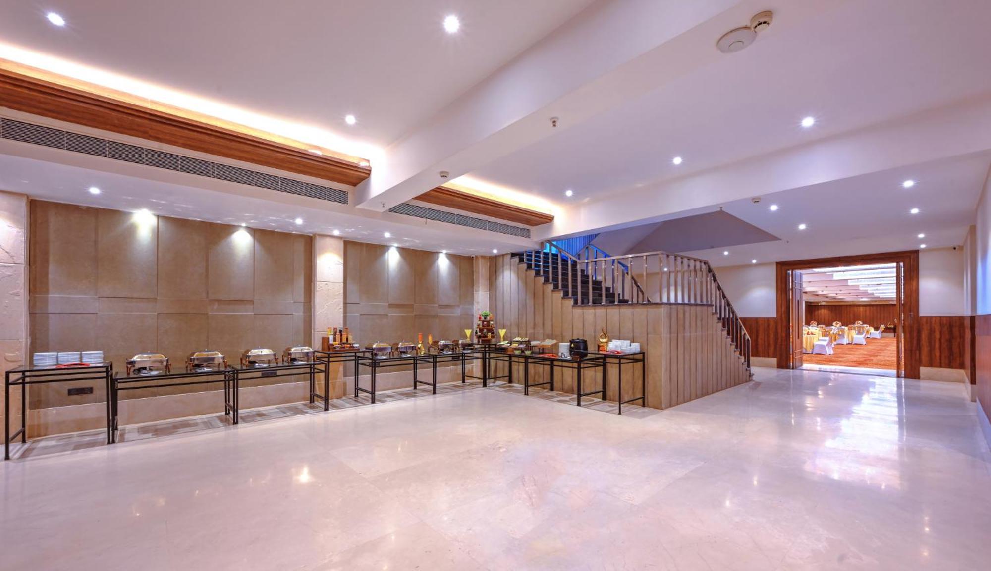 Royale Sarovar Portico Agra Agra  Esterno foto