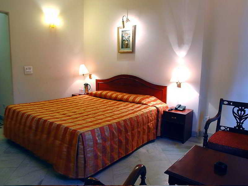 Royale Sarovar Portico Agra Agra  Camera foto